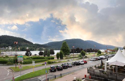 Corcieux Apartment | Au Bord du Lac - Appt 6p vue lac et montagne
