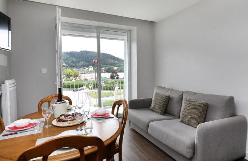 Corcieux Apartment | Au Bord du Lac - Appt 6p vue lac et montagne