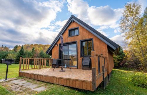 Sainte-Melanie Ski Chalet | Au Chic Chalet des Chutes Chic Rustique