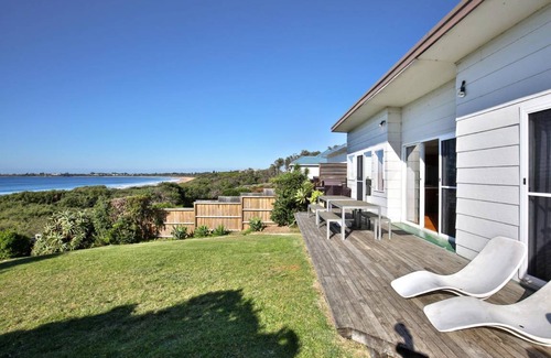 Culburra Beach House | 350 m² House ∙ 5 bedrooms ∙ 14 guests