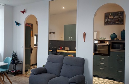 Salleles-d'Aude Apartment | "Au fil de l'Aude", fully-equipped gîte for 4 to 6 people; plus swimming pool, spa.