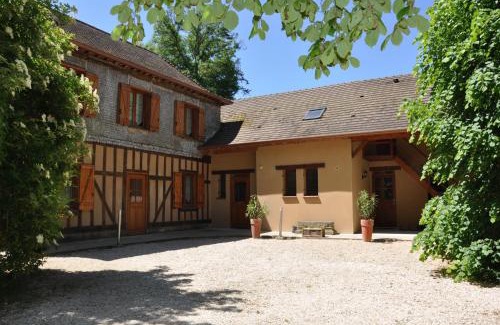 Outines House | Au Milieu de Nulle Part Chambres au lac du Der