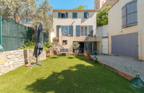 Puyloubier Apartment | Au pied de la Sainte Victoire