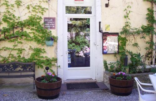Aveze Hotel | Auberge Cocagne