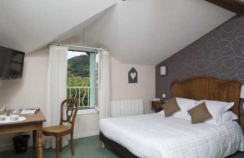 Vaux-en-Beaujolais Hotel | Auberge de Clochemerle, Spa privatif & restaurant gastronomique