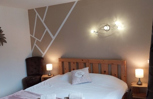 Conjux House | Auberge de Portout