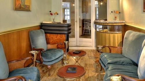 Carrieres-sous-Poissy Hotel | Auberge des Écluses