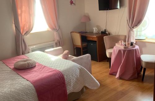 Beaumont-Pied-de-Boeuf Hotel | Auberge Du Cheval Blanc