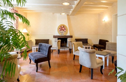 Luche-Pringe Hotel | Auberge du port des Roches