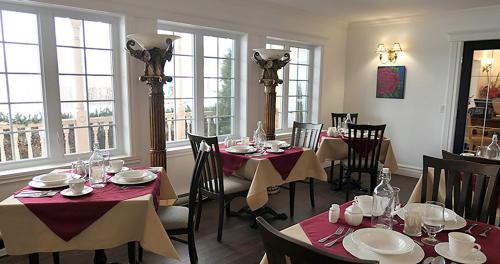 Baie-St-Paul Hotel | Auberge La Daïna