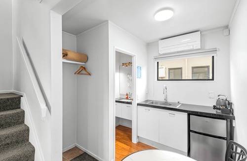 Mangere Hotel | Auckland Airport Motel
