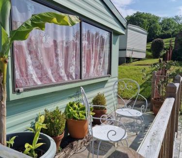 Clows Top Ski Chalet | Audrey the Caravan of Dreams