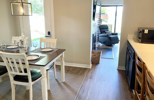 North Shore Condo | AUG 19-23 AVAILABLE BERNARDS LANDING BEST LOCATION & VIEWS NEXT2POOL-BOOK NOW