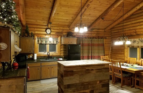 Pinetop Cabin | August dates have opened up. Escape late summer heat in the White Mountains!