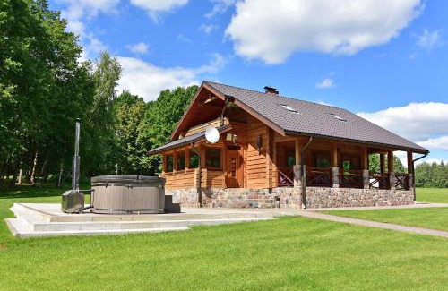 Gratiskes House | Auksinis Ąžuolas
