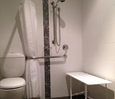 Launceston CBD Hotel | Auldington Hotel