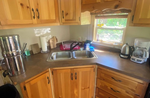 Dodgeville Cabin | Aunt Happy’s Hideaway: charming 2 bedroom cabin near Mineral Point