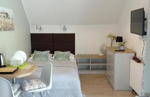 Mikolajki House | Aura - pokoje gościnne