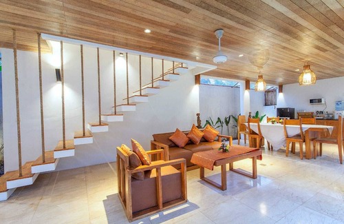 Lodtunduh Villa | Aurora living villa ubud