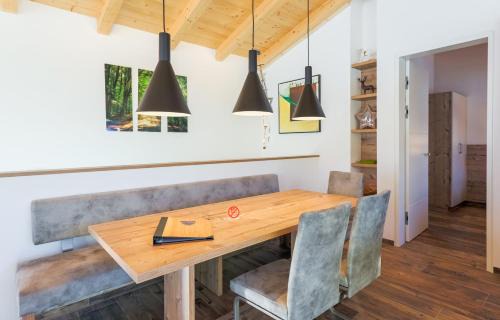 Kaprun Ski Chalet | Aurora Mountain Chalet by we rent, SUMMERCARD INCLUDED