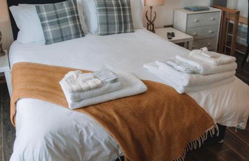 Colbost Ski Chalet | AURORA rural RETREATs