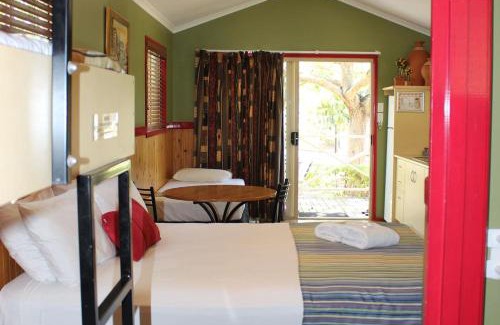 Richmond Hill Resort | Aussie Outback Oasis Holiday Park