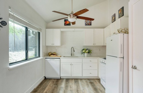 South River City House | Austin Escape, Prime Location + Shared Yard Oasis | Fairlawn Buyout by AvantStay