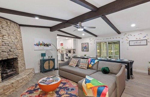 North Park Estates House | Austin Near Q2 & Domain: Cowboy Pool & Game Room