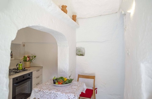 L'Assunta House | Authentic And Lovely Trulli In Monopoli’s Countryside