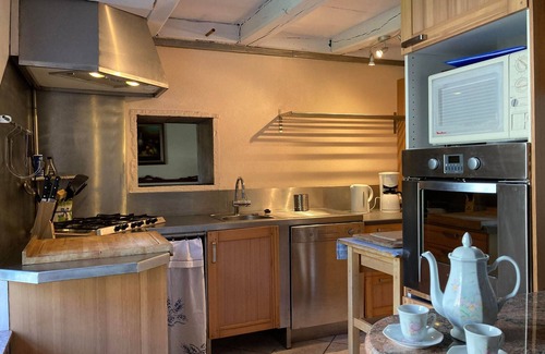 Esmoulieres Cottage | Authentic Charm at Saphoz Mill with Large Garden