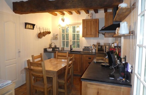 Conteville Cottage | Authentic thatched cottage near Honfleur