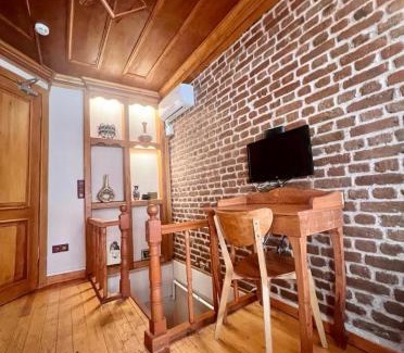 Ortakoy Apartment | Authentic Turkish Home Standard Room