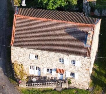 Saint-Andre-de-Chalencon House | Authentique Maison de campagne De la rivière