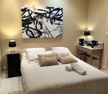 Carcassonne House | Aux 138