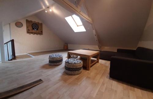 Le Mele-sur-Sarthe Apartment | aux hirondelles du lac