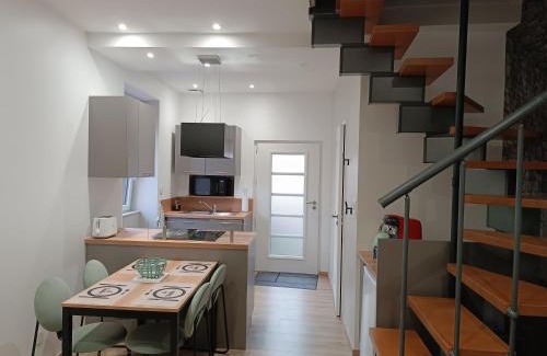 Le Mayet-de-Montagne Apartment | Aux nids douillets Mayetois "les hirondelles"