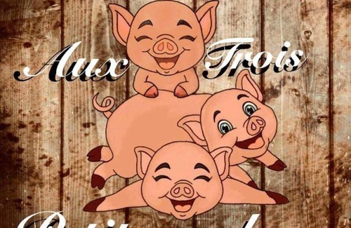 Hotton Apartment | Aux trois petits cochons