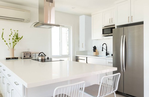 Middletown Condo | Avalon IV by AvantStay | Mins to Gaslamp | Beautiful Deck w/BBQ