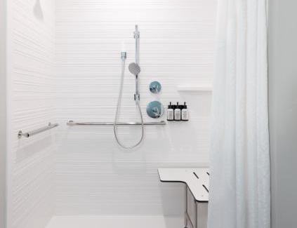 Madison Hotel | avid hotels - Madison - Monona by IHG
