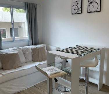 Ingeniero Maschwitz Apartment | Aviva II TEMPORAL