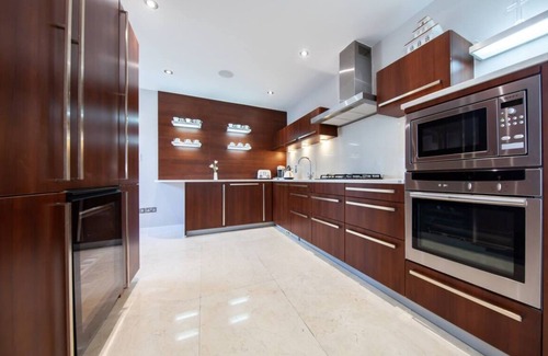 Ballsbridge House | Aviva Stadium Mews Dublin - 6 People
