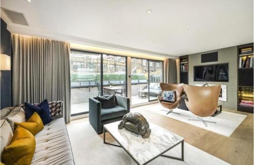 Brompton & Hans Town House | Award Winning Interior Designed Luxurious Mews in Knightsbridge