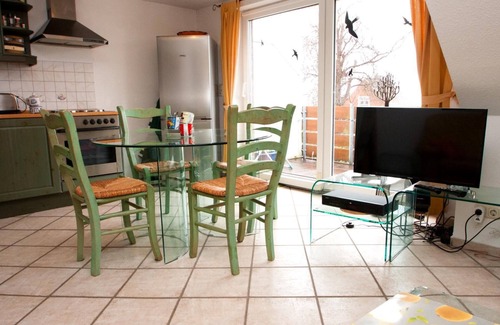 Altfunnixsiel Apartment | Away from the hustle and bustle of the coastal resorts, they can stay in this friendly upstairs residence