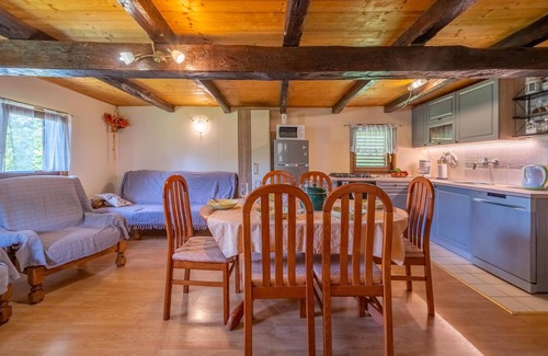 Barilovic House | Awesome home in Gornji Velemeric