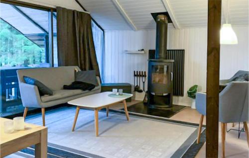 Ronninge House | Awesome Home In Annerstad With Sauna