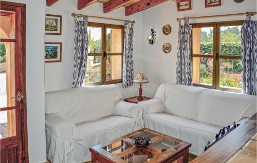 Sencelles House | Awesome Home In Biniali With Wifi