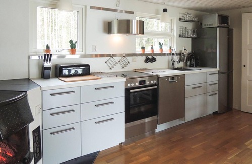 Bodafors House | Awesome home in Bodafors with kitchen