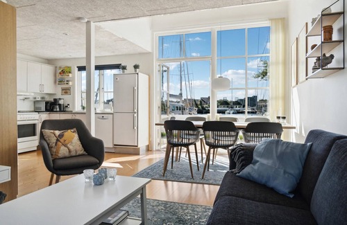 Øer Strand House | Awesome home in Ebeltoft with sauna