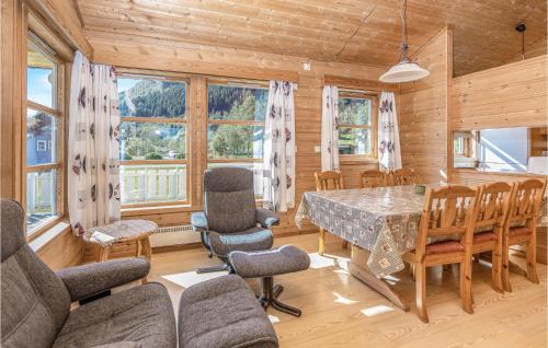 Fjaerland House | Awesome Home In Fjærland