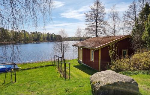 Rannavag House | Awesome Home In Gällstad With Sauna